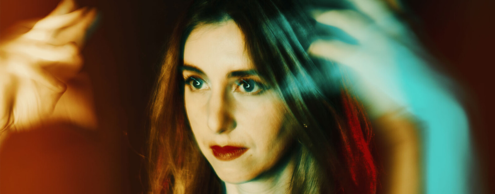 Un voyage envoûtant dans l'œuvre de Philip Glass avec Célia Oneto Bensaid